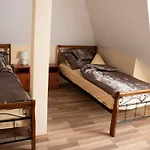 Gyoengyoem Apartamento Balatonalmádi