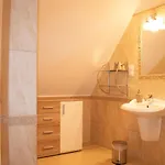 Gyoengyoem Apartamento *