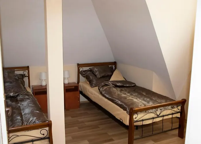 Gyoengyoem Apartamento *